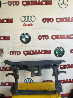 VOLKSWAGEN PASSAT B7 ÖN PANEL