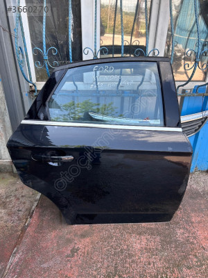 2012 mondeo sağ arka kapı dolu