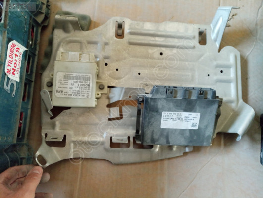 A 0005456416 MERCEDES W212 otomatik şanzıman BEYNİ