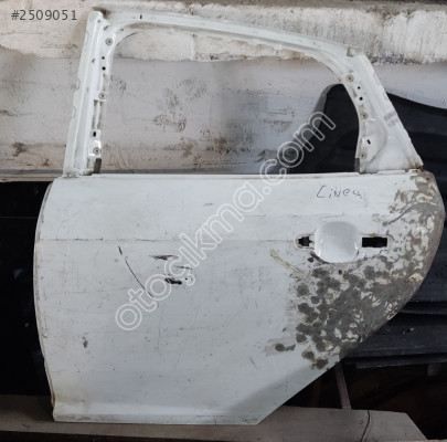FORD FOCUS 3 SOL ARKA KAPI 2012 2018 ÇIKMA PARÇA