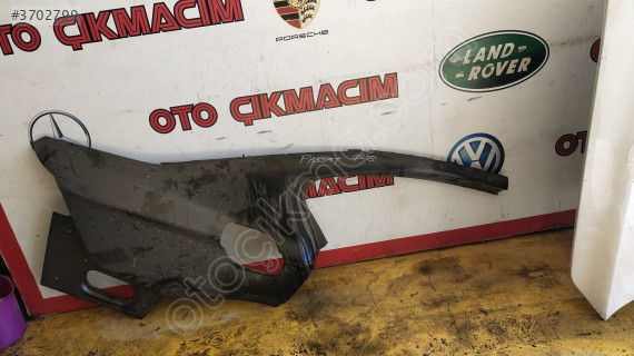 VW Passat B8 Modeli İçin Sağ Arka Çamurluk Parçası