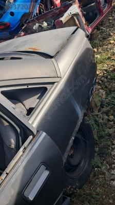 OPEL OMEGA A SOL ARKA ÇAMURLUK KESME.OTO ERKAN ÜNYE