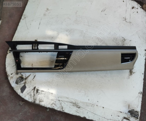 TOYOTA COROLLA YOLCU TARAFI KONSOL