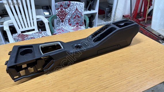 2018-23 MODEL DACIA DUSTER ORJ ÇIKMA ORTA KONSOL