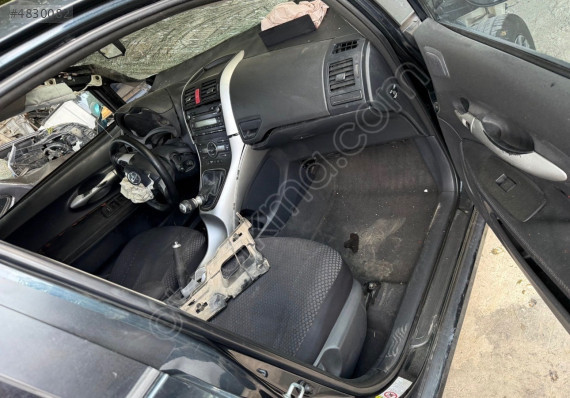 Toyota Auris Kalorifer kazanı