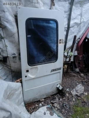 Renault Express arka bagaj kapağı