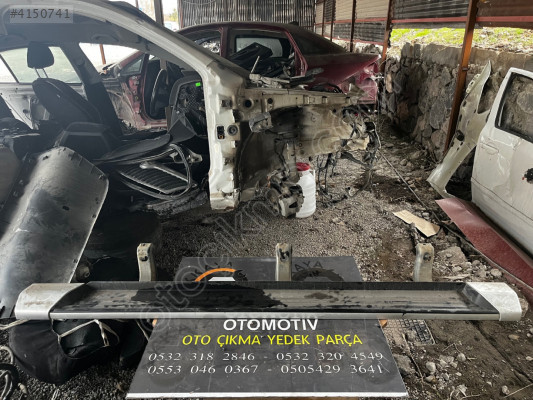 Mitsubishi L200 Yan Basamak Orjinal Çıkma (19-24)