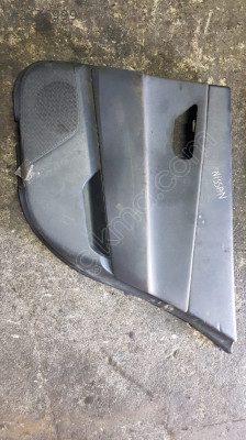 Nissan Primera P12 Sağ Arka Kapı Döşemesi çıkma