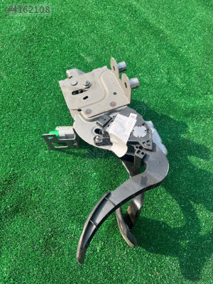 RENAULT TALİSMAN GAZ PEDALI
