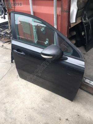PEUGEOT 508 SAĞ ÖN KAPI HATASIZ DOLU