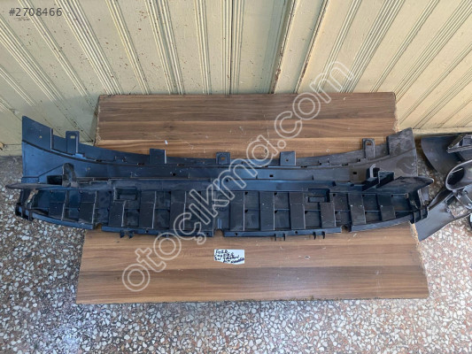 FORD COURİER ÖN TAMPON ALT MUHAFAZA SIFIR İTHAL ÜRÜN