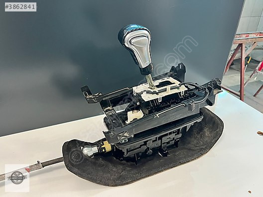 AUDI A4 B8 OTOMATİK VİTES MEKANİZMASI 8K1713041AL