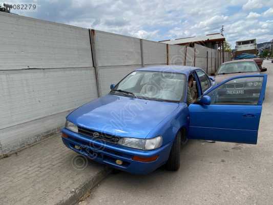 İSTER ÇEKME BELGELİ İSTER PARÇA PARÇA SATILIK TOYOTA COROLLA 1.3