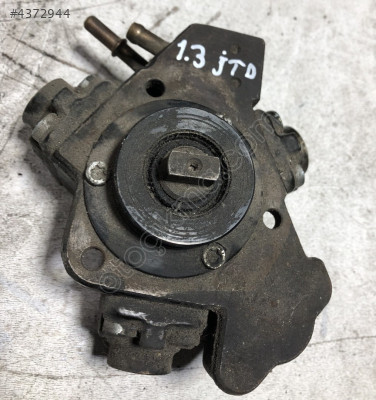 Ford Ka 1.3 TDCi Euro 5 Mazot Pompası BOSCH 0445010266