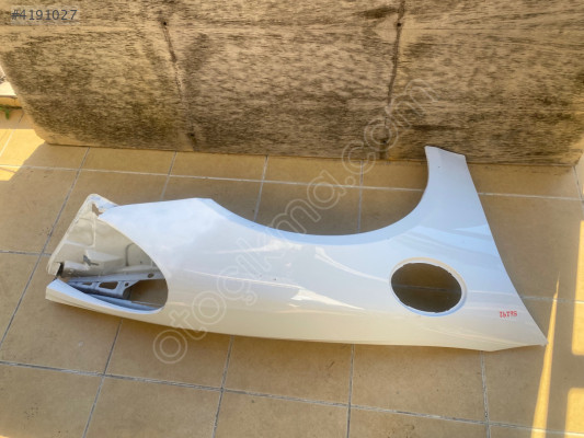 PORSCHE CAYMAN BOXSTER 981 SAĞ ÇAMURLUK 981503032 2012/2016