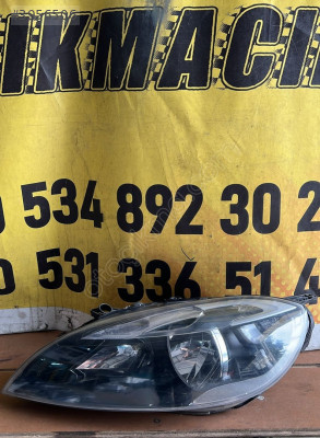 VOLVO V40 Modeli İçin Sol Ön Far Çıkma Parçası