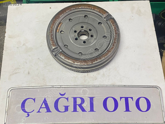 03C105266F 1.4 TSİ CZD CZC OTOMATİK VOLANT VW AUDI SEAT SKODA