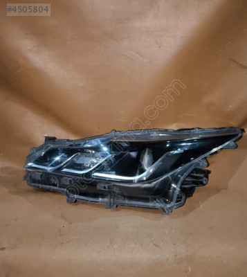 toyota coralla sol far mercekli