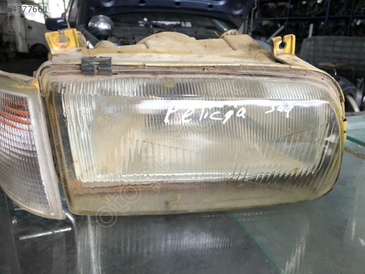 Skoda Felicia Picup 1995-2001 Sağ Ön Far