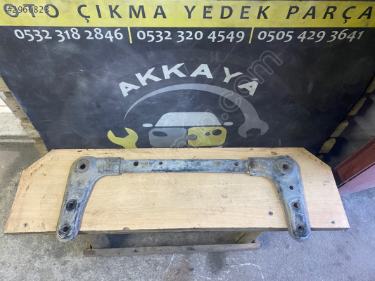 8200860101 Kangoo 3 Beşik Demiri Çıkma Orjinal
