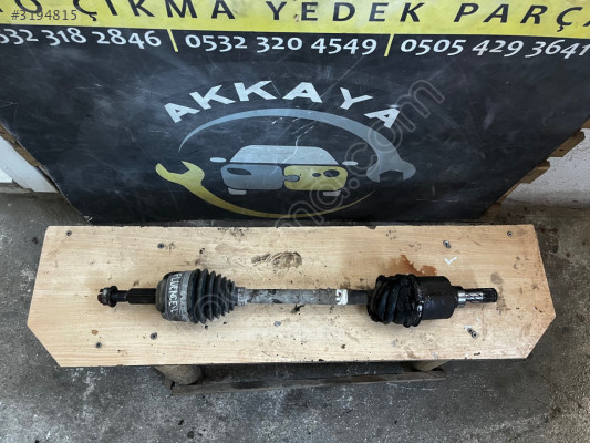 Megane 3 Sol Aks Orjinal Çıkma 1.5 DCi Manuel Vites