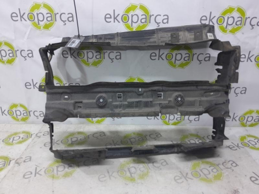 BMW 4 SERİSİ 2020 2024 G22 RADYATÖR HAVA KANALI 51747956347