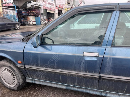 Renault R21 sol ön kapı
