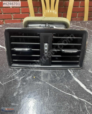 3V0819203C SKODA SUPERB ARKA KOLTUK KLİMA HAVALANDIRMA MENFEZİ