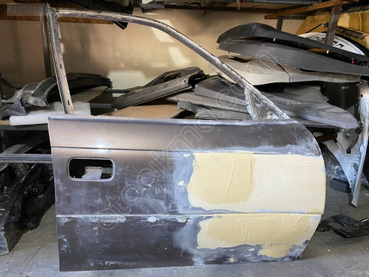 OPEL ASTRA F SAĞ ÖN KAPI - ÇIKMA KAPI