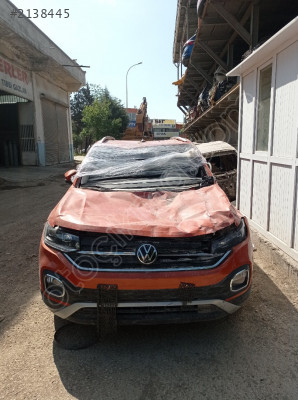 2022 VOLKSWAGEN T-CROSS ORJİNAL ÇIKMA KLİMA KOMPRESÖRÜ