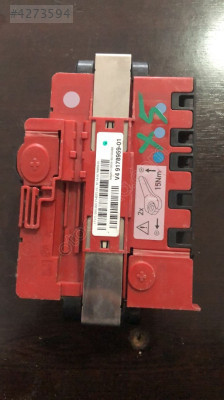 BMW X5 V4917895901 AKÜ SİGORTALIK OTO FEDAİ