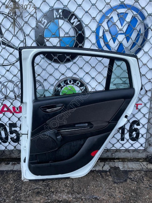 BRAVO 2 SAĞ ARKA KAPI DÖŞEMESİ ÇIKMA ORJİNAL