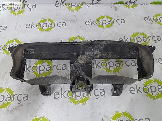 BMW X1 2007 2011 E87 ÖN HAVA KANALI 51642990178