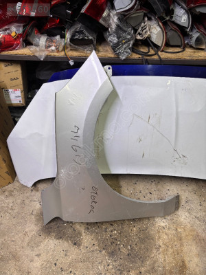 Focus sağ ön çamurluk