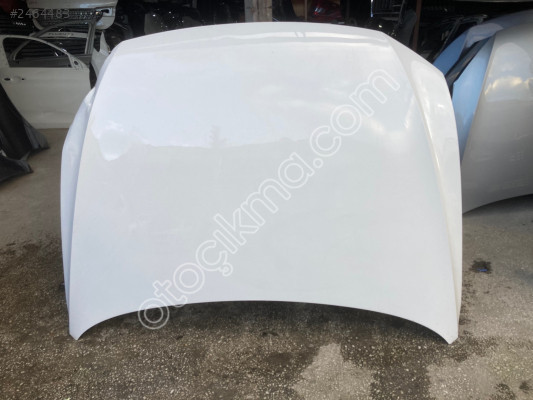 PASSAT B8,5 KAPUT BEYAZ
