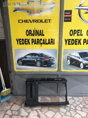 opel corsa f ön panel sıfır