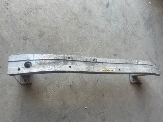 RENAULT CLİO 4 ÖN TAMPON DEMİRİ 752107246R