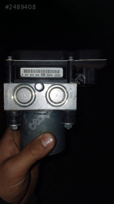 Peugeot 807 / Citroen C8 / C4 / Fiat Ulysse ABS beyni