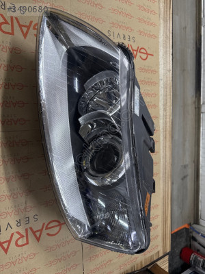 AUDİ A6 sol ön far yan sanayi 4F0941029AK
