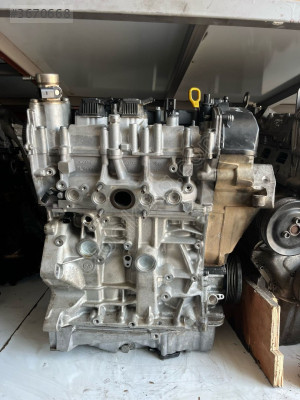 Passat 1.5 tsi dpc 150hp çıkma motor