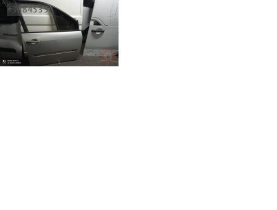 Renault Scenic sağ ön kapı