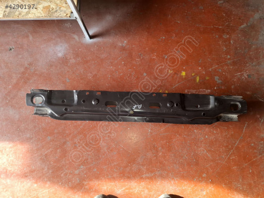 ÖZMEN OPEL ASTRA F RADYATÖR ALT TRAVERSİ DEMİRİ