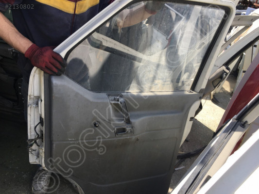 Volkswagen T4 Sağ Ön Kapı Kilidi Cam Krikosu Kapı Döşemesi