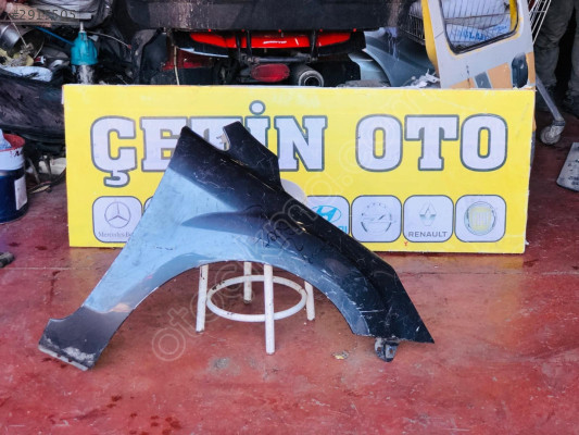 ford fokus 2.5 sag ön çamurluk çıkma ufak hasarlı
