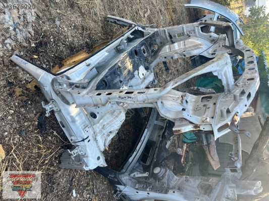 KİA SORENTO SAĞ ÖN ŞASİ