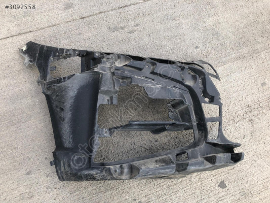 BMW 4 SERİ G22 G23 M ÖN TAMPON SAĞ İÇ BRAKET 51118076712