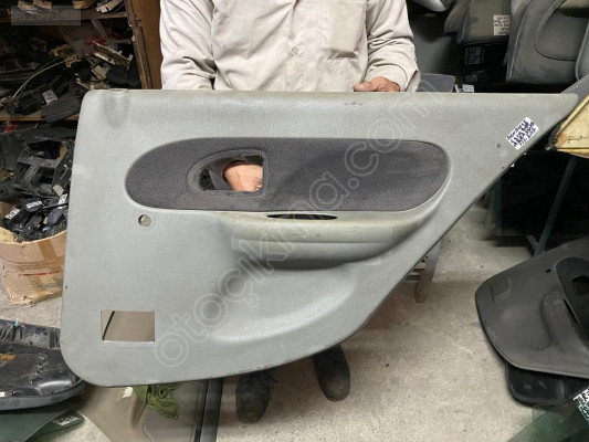 RENAULT CLİO SYMBOL SAĞ ARKA KAPI DÖŞEMESİ 00-08 MODEL