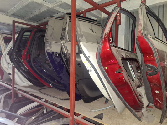 ÖZMEN OPEL ASTRA J SAĞ SOL ARKA KAPI STATİON STEJİN VAGON
