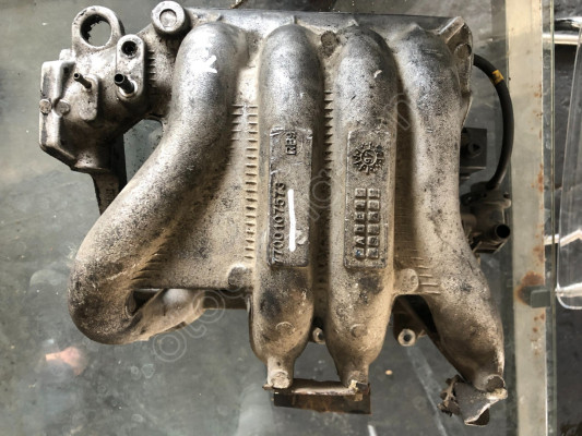 Renault 19 Megane 1 - 1.6 8V Emme ve Egzoz Manifoldu