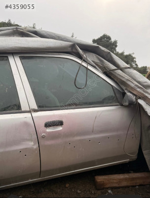Citroen Saxo  sağ ön kapı